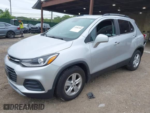 2018 Chevrolet Trax LT z VIN KL7CJLSB5JB548539, wystawiony jako IAAI lot #42581509 z przebiegiem 50 280 mil mil oraz . Historia ofert i sprzedaży dostępna na DreamBid. Obrazek 17.