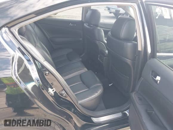 2014 Nissan Maxima S z VIN 1N4AA5AP5EC446974, wystawiony jako IAAI lot #42992248 z przebiegiem 146 715 mil mil oraz . Historia ofert i sprzedaży dostępna na DreamBid. Obrazek 8.