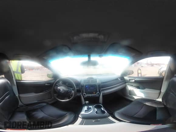 2014 Toyota Camry XLE with VIN 4T4BF1FK2ER354562, listed as a IAAI auction lot 43554838 with 197,062 mi miles and . Bid and sale history available at DreamBid. Image 21.