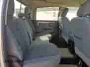 2018 Ram 1500 Big Horn z VIN 1C6RR6LG0JS340481, wystawiony jako Copart lot #61254065 z przebiegiem Nie podano mil oraz Szkoda całkowita • Salvage title. Historia ofert i sprzedaży dostępna na DreamBid. Obrazek 10.