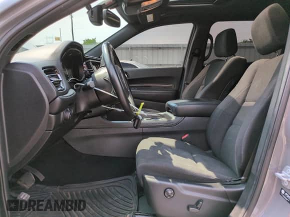 2021 Dodge Durango SXT Plus с VIN 1C4RDJAGXMC557368, выставлен на аукционе Copart как лот 64439735 с пробегом 64 860 миль миль и Списание • Salvage title. История ставок и продаж доступна на DreamBid. Изображение 7.