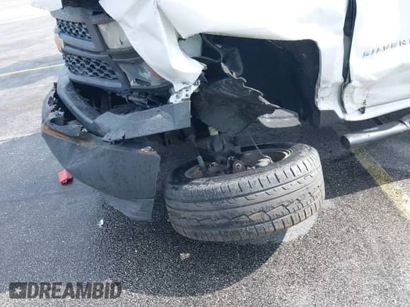 2015 Chevrolet Silverado 1500 Work Truck с VIN 1GCRCPEH6FZ298483, выставлен на аукционе IAAI как лот 42416092 с пробегом 81 453 миль миль и . История ставок и продаж доступна на DreamBid. Изображение 19.