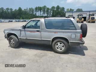 1991 Chevrolet Blazer z VIN 1GNCT18ZXM8187209, wystawiony jako Copart lot #65434985 z przebiegiem 128 662 mil mil oraz Szkoda całkowita • Salvage title. Historia ofert i sprzedaży dostępna na DreamBid. Obrazek 2.