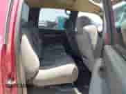 2005 Chevrolet Silverado 1500 Z71 с VIN 2GCEK13T551143145, выставлен на аукционе IAAI как лот 42439955 с пробегом Не указан миль и . История ставок и продаж доступна на DreamBid. Изображение 8.