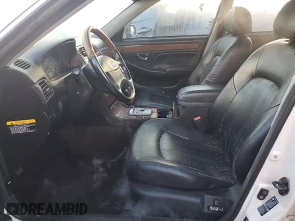 2004 Hyundai XG с VIN KMHFU45E04A371326, выставлен на аукционе Copart как лот 76480844 с пробегом Не указан миль и На запчасти • Non repairable. История ставок и продаж доступна на DreamBid. Изображение 7.