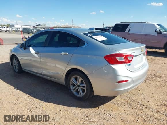2017 Chevrolet Cruze LT с VIN 1G1BE5SM3H7101181, выставлен на аукционе IAAI как лот 43272644 с пробегом 107 082 миль миль и . История ставок и продаж доступна на DreamBid. Изображение 14.