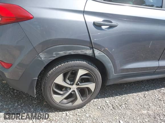 2016 Hyundai Tucson Limited with VIN KM8J3CA2XGU248719, listed as a IAAI auction lot 42947439 with 145,056 mi miles and . Bid and sale history available at DreamBid. Image 6.