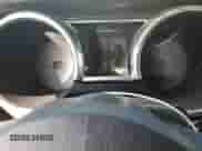 2009 Ford Mustang Shelby GT500 z VIN 1ZVHT88SX95132470, wystawiony jako Copart lot #73875834 z przebiegiem Nie podano mil oraz Szkoda całkowita • Salvage title. Historia ofert i sprzedaży dostępna na DreamBid. Obrazek 9.