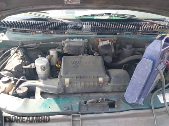 1998 Chevrolet Astro with VIN 1GNEL19W2WB172044, listed as a IAAI auction lot 42381085 with 218,946 mi miles and . Bid and sale history available at DreamBid. Image 10.