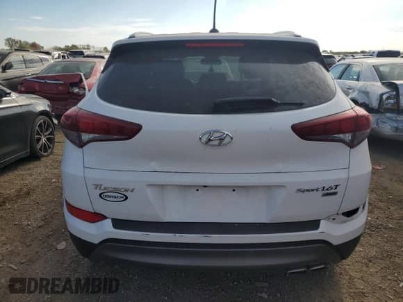 2016 Hyundai Tucson Sport z VIN KM8J3CA20GU221075, wystawiony jako Copart lot #84428845 z przebiegiem 136 750 mil mil oraz Czysty tytuł • Clean title. Historia ofert i sprzedaży dostępna na DreamBid. Obrazek 6.