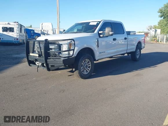 2019 Ford F-250 XL with VIN 1FT7W2BT2KED84563, listed as a IAAI auction lot 43230876 with 227,742 mi miles and . Bid and sale history available at DreamBid. Image 17.