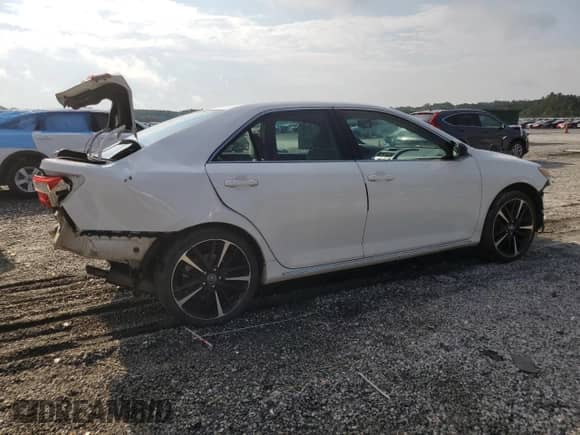 2014 Toyota Camry L с VIN 4T1BF1FK9EU387259, выставлен на аукционе Copart как лот 71438005 с пробегом 147 194 миль миль и Списание • Salvage title. История ставок и продаж доступна на DreamBid. Изображение 3.