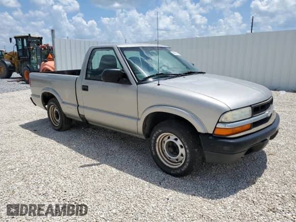 2003 Chevrolet S-10 LS с VIN 1GCCS14HX38144125, выставлен на аукционе Copart как лот 66697325 с пробегом 83 111 миль миль и Чистый • Clean title. История ставок и продаж доступна на DreamBid. Изображение 4.