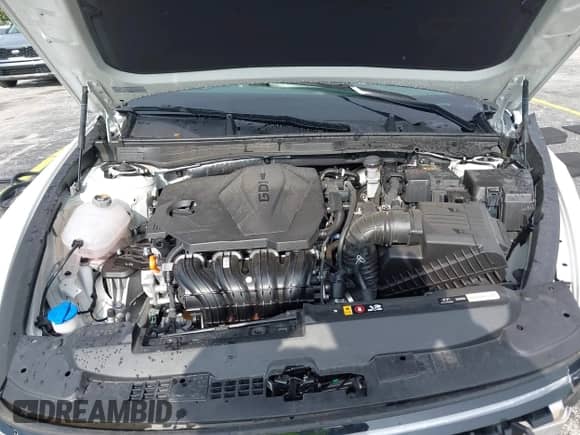 2025 Hyundai Sonata SEL with VIN KMHL64JA1SA484103, listed as a IAAI auction lot 43184663 with 11,847 mi miles and . Bid and sale history available at DreamBid. Image 10.