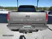 2000 Chevrolet Silverado 3500 с VIN 1GCHK33J3YF421917, выставлен на аукционе Copart как лот 80744994 с пробегом 122 697 миль миль и Списание • Salvage title. История ставок и продаж доступна на DreamBid. Изображение 6.