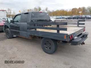 2004 Chevrolet Silverado 1500 LS with VIN 2GCEK19V141245730, listed as a IAAI auction lot 43512584 with 139,809 mi miles and . Bid and sale history available at DreamBid. Image 3.