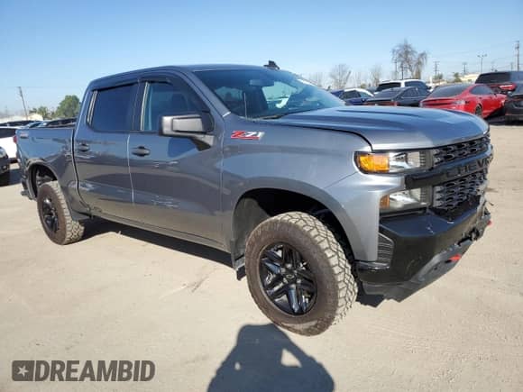 2022 Chevrolet Silverado 1500 Custom Trail Boss z VIN 1GCPYCEK7NZ184357, wystawiony jako Copart lot #46515395 z przebiegiem 18 814 mil mil oraz Szkoda całkowita • Salvage title. Historia ofert i sprzedaży dostępna na DreamBid. Obrazek 4.