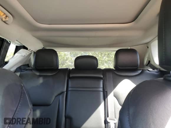 2018 Jeep Compass Limited с VIN 3C4NJDCB6JT177793, выставлен на аукционе Copart как лот 84464755 с пробегом 79 481 миль миль и Списание • Salvage title. История ставок и продаж доступна на DreamBid. Изображение 10.