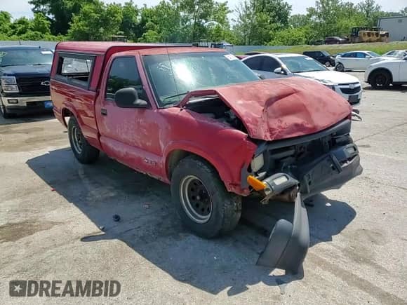 1995 Chevrolet S-10 с VIN 1GCCS14Z5S8211561, выставлен на аукционе Copart как лот 64116905 с пробегом 61 857 миль миль и Списание • Salvage title. История ставок и продаж доступна на DreamBid. Изображение 13.