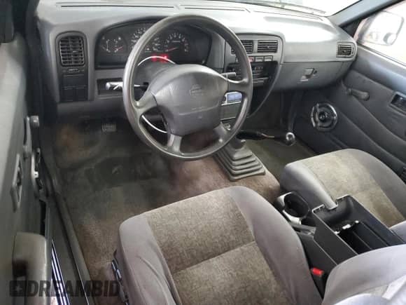 1996 Nissan Frontier XE with VIN 1N6SD11S5TC350615, listed as a Copart auction lot 58904035 with 190,067 mi miles and Salvage title. Bid and sale history available at DreamBid. Image 8.