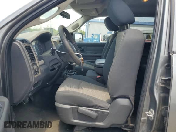 2011 Ram 1500 ST с VIN 1D7RB1CPXBS550612, выставлен на аукционе Copart как лот 62673545 с пробегом 112 179 миль миль и Списание • Salvage title. История ставок и продаж доступна на DreamBid. Изображение 7.