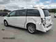 2020 Dodge Grand Caravan SXT z VIN 2C4RDGCG7LR174509, wystawiony jako Copart lot #69916575 z przebiegiem 106 087 mil mil oraz Szkoda całkowita • Salvage title. Historia ofert i sprzedaży dostępna na DreamBid. Obrazek 2.
