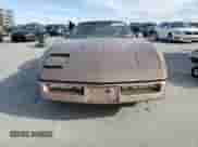 1985 Chevrolet Corvette with VIN 1G1YY0785F5124812, listed as a Copart auction lot 60605264 with 880,422 mi miles and Salvage title. Bid and sale history available at DreamBid. Image 5.