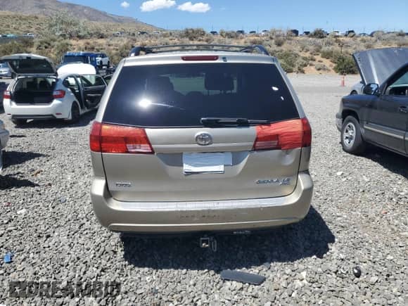 2005 Toyota Sienna LE with VIN 5TDBA23C25S045744, listed as a Copart auction lot 66894715 with 285,519 mi miles and Clean title. Bid and sale history available at DreamBid. Image 6.