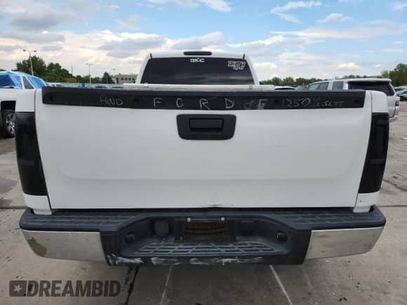 2008 GMC Sierra 1500 Work Truck с VIN 1GTEK14C58Z325874, выставлен на аукционе Copart как лот 70578925 с пробегом 200 291 миль миль и Списание • Salvage title. История ставок и продаж доступна на DreamBid. Изображение 6.