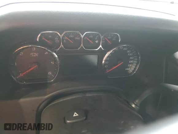 2018 Chevrolet Tahoe Premier с VIN 1GNSKCKC2JR277460, выставлен на аукционе Copart как лот 70002024 с пробегом Не указан миль и Списание • Salvage title. История ставок и продаж доступна на DreamBid. Изображение 9.