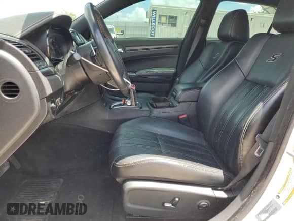 2016 Chrysler 300 S Alloy Edition with VIN 2C3CCABT8GH311252, listed as a Copart auction lot 61105065 with 89,436 mi miles and Salvage title. Bid and sale history available at DreamBid. Image 7.