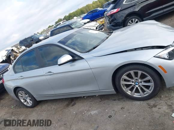 2017 BMW 3 Series 320i with VIN WBA8E1G35HNU15790, listed as a IAAI auction lot 43113021 with 140,536 mi miles and . Bid and sale history available at DreamBid. Image 13.