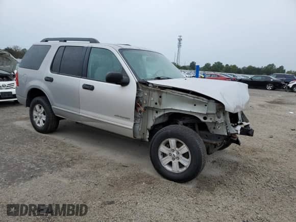 2005 Ford Explorer XLT с VIN 1FMZU73K45UA86488, выставлен на аукционе Copart как лот 81720655 с пробегом 270 541 миль миль и Списание • Salvage title. История ставок и продаж доступна на DreamBid. Изображение 4.