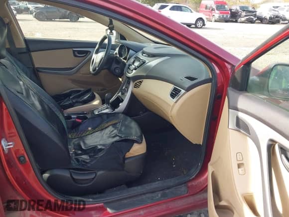 2013 Hyundai Elantra GLS with VIN 5NPDH4AE7DH260609, listed as a IAAI auction lot 43534134 with 118,187 mi miles and . Bid and sale history available at DreamBid. Image 5.