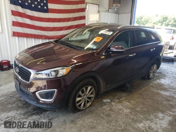 2018 Kia Sorento LX z VIN 5XYPGDA33JG407753, wystawiony jako Copart lot #62169315 z przebiegiem 115 018 mil mil oraz Szkoda całkowita • Salvage title. Historia ofert i sprzedaży dostępna na DreamBid. Obrazek 1.
