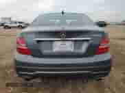 2013 Mercedes-Benz C 300 Luxury z VIN WDDGF8AB8DA791881, wystawiony jako Copart lot #87446505 z przebiegiem 304 962 mil mil oraz Czysty tytuł • Clean title. Historia ofert i sprzedaży dostępna na DreamBid. Obrazek 6.