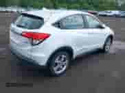 2021 Honda HR-V LX с VIN 3CZRU6H33MM713890, выставлен на аукционе IAAI как лот 42378619 с пробегом 40 410 миль миль и . История ставок и продаж доступна на DreamBid. Изображение 4.