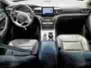 2021 Ford Explorer Limited z VIN 1FMSK8FH1MGB15729, wystawiony jako Copart lot #67434065 z przebiegiem 107 405 mil mil oraz Czysty tytuł • Clean title. Historia ofert i sprzedaży dostępna na DreamBid. Obrazek 8.