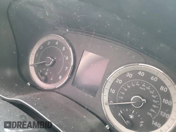 2021 Hyundai Venue SE с VIN KMHRB8A38MU094261, выставлен на аукционе Copart как лот 70473115 с пробегом Не указан миль и Списание • Salvage title. История ставок и продаж доступна на DreamBid. Изображение 9.