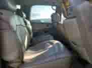 2000 Chevrolet Suburban LT z VIN 3GNEC16T0YG143890, wystawiony jako Copart lot #72273534 z przebiegiem 242 305 mil mil oraz Szkoda całkowita • Salvage title. Historia ofert i sprzedaży dostępna na DreamBid. Obrazek 11.