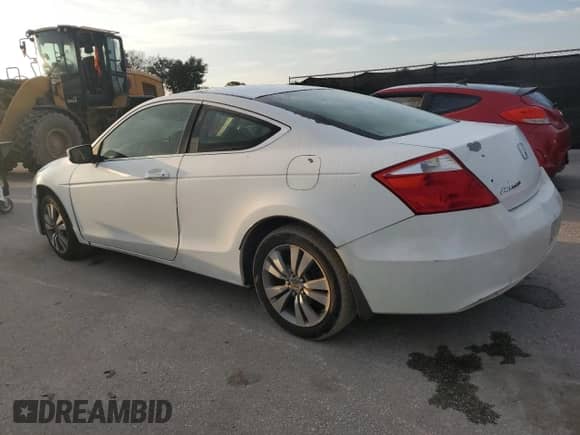 2010 Honda Accord EX with VIN 1HGCS1B72AA007858, listed as a Copart auction lot 70633895 with 145,679 mi miles and Clean title. Bid and sale history available at DreamBid. Image 2.