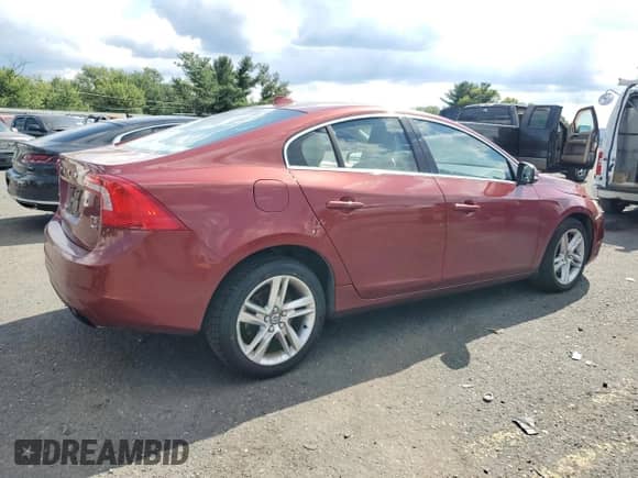 2015 Volvo S60 T5 Premier с VIN YV1612TK5F2366186, выставлен на аукционе Copart как лот 69744035 с пробегом 132 442 миль миль и Списание • Salvage title. История ставок и продаж доступна на DreamBid. Изображение 3.