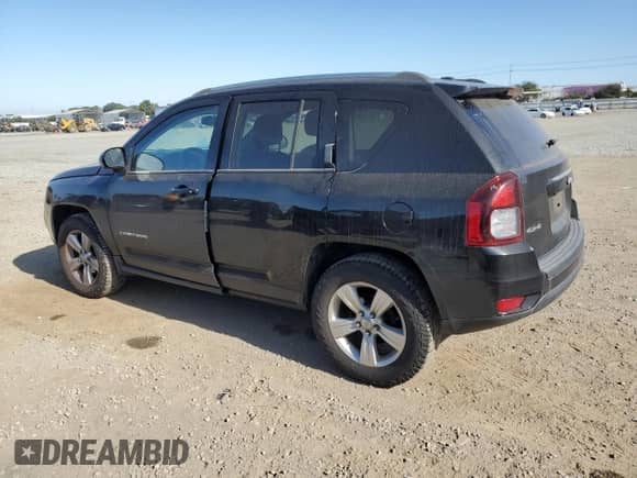 2014 Jeep Compass Latitude с VIN 1C4NJDEB7ED632935, выставлен на аукционе Copart как лот 68498975 с пробегом 70 222 миль миль и Списание • Salvage title. История ставок и продаж доступна на DreamBid. Изображение 2.