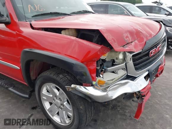 2005 GMC Sierra 1500 SLE с VIN 2GTEK13T251266515, выставлен на аукционе IAAI как лот 43338430 с пробегом 228 454 миль миль и . История ставок и продаж доступна на DreamBid. Изображение 21.