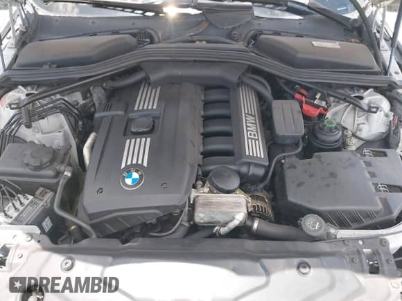 2010 BMW 5 Series 528i с VIN WBANU5C55AC125894, выставлен на аукционе IAAI как лот 42817629 с пробегом 123 000 миль миль и . История ставок и продаж доступна на DreamBid. Изображение 10.