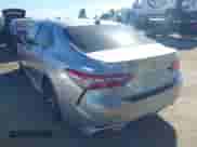 2019 Toyota Camry SE z VIN 4T1B11HK3KU197447, wystawiony jako IAAI lot #43301032 z przebiegiem 94 276 mil mil oraz . Historia ofert i sprzedaży dostępna na DreamBid. Obrazek 3.