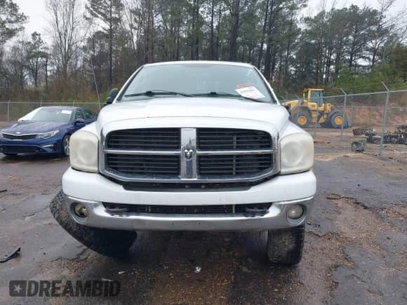 2007 Dodge 2500 SLT с VIN 1D7KS28C67J525121, выставлен на аукционе IAAI как лот 41591016 с пробегом 224 865 миль миль и . История ставок и продаж доступна на DreamBid. Изображение 12.