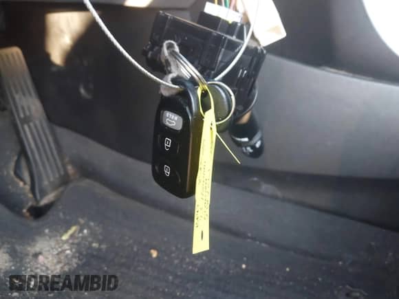 2013 Hyundai Elantra GLS with VIN 5NPDH4AE9DH370089, listed as a IAAI auction lot 43139017 with 116,224 mi miles and . Bid and sale history available at DreamBid. Image 11.