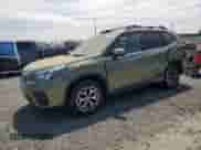 2019 Subaru Forester Premium z VIN JF2SKAGC9KH575454, wystawiony jako Copart lot #60844945 z przebiegiem 59 409 mil mil oraz Szkoda całkowita • Salvage title. Historia ofert i sprzedaży dostępna na DreamBid. Obrazek 1.