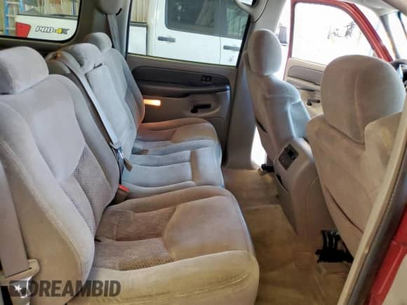 2003 Chevrolet Suburban LS с VIN 1GNFK16Z93J218072, выставлен на аукционе Copart как лот 70121925 с пробегом 218 948 миль миль и Списание • Salvage title. История ставок и продаж доступна на DreamBid. Изображение 11.